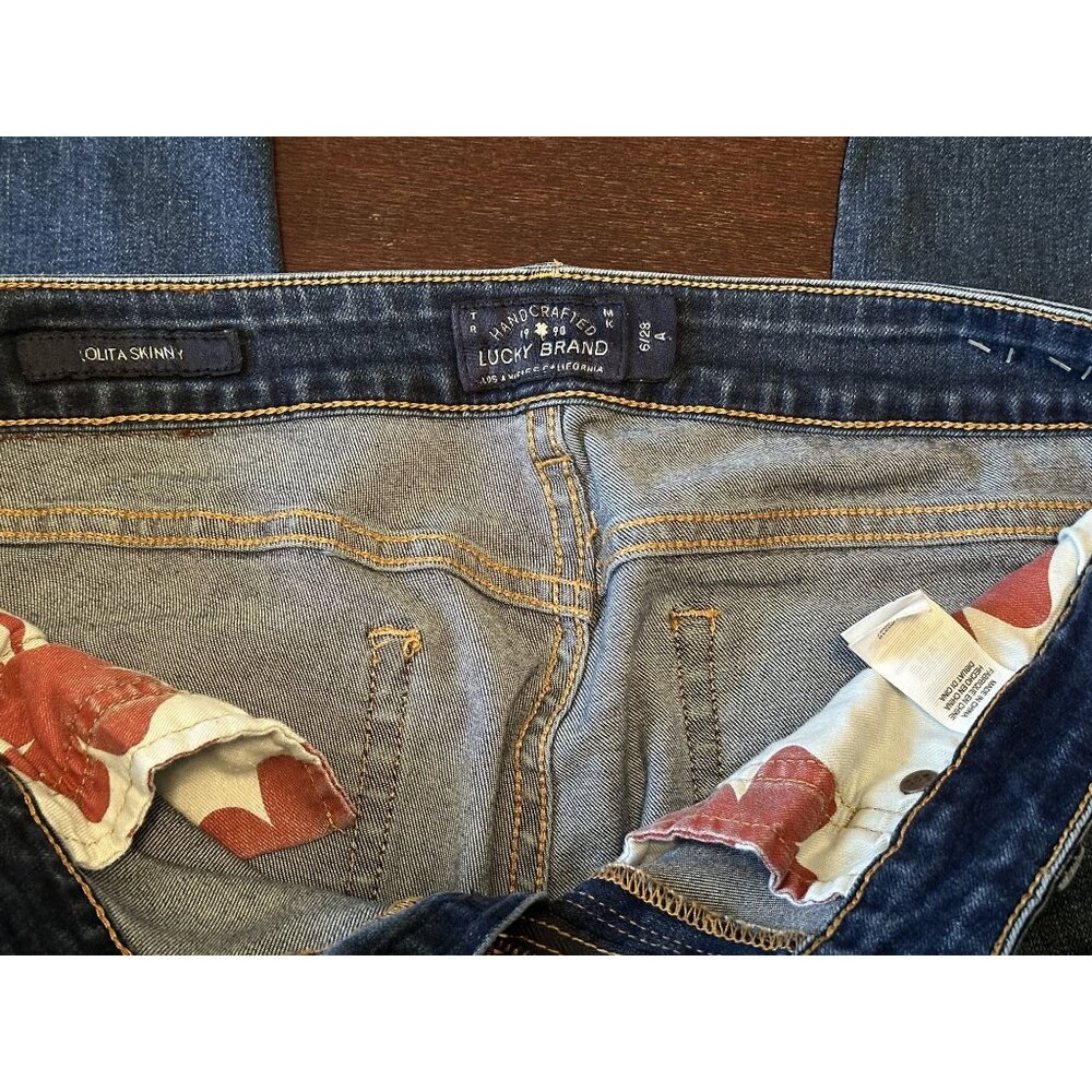 Lucky Brand Dark Wash Lolita Skinny Denim Jeans Size 6/28 - Picture 5 of 6